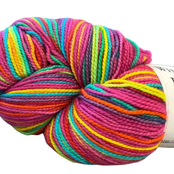 White Birch Fiber Arts Raspberry Berainbow Yarn 400 Yards Sock Weight 100g 80% M - Picture 4 of 4